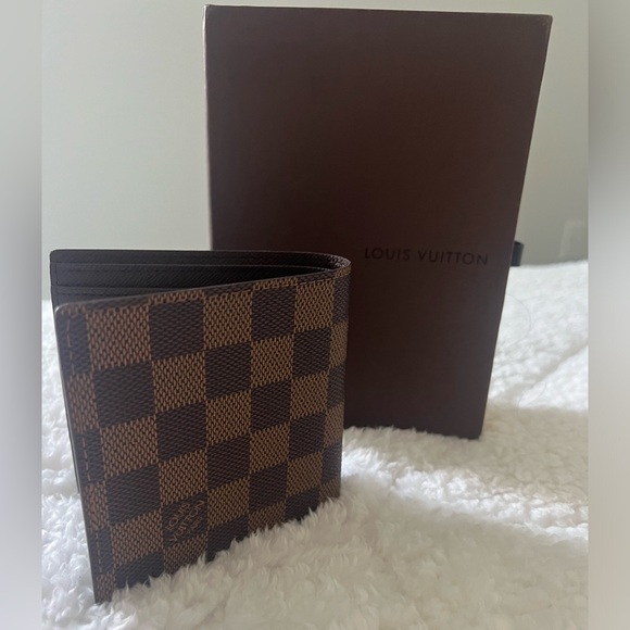 Louis Vuitton wallet - Picture 6 of 7